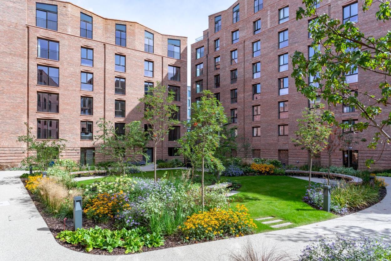 Luxury 2 Bedroom Apartment With Free Parking In The Heart Of York Exteriér fotografie