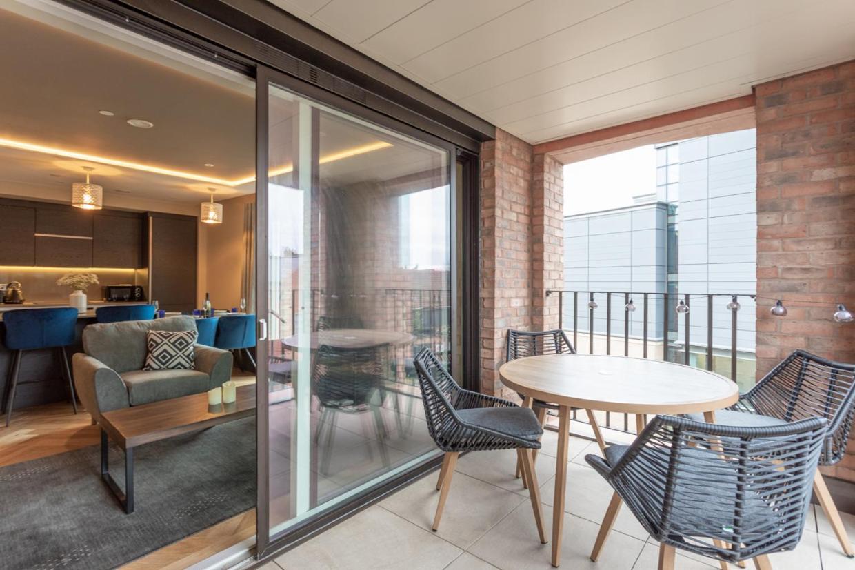 Luxury 2 Bedroom Apartment With Free Parking In The Heart Of York Exteriér fotografie
