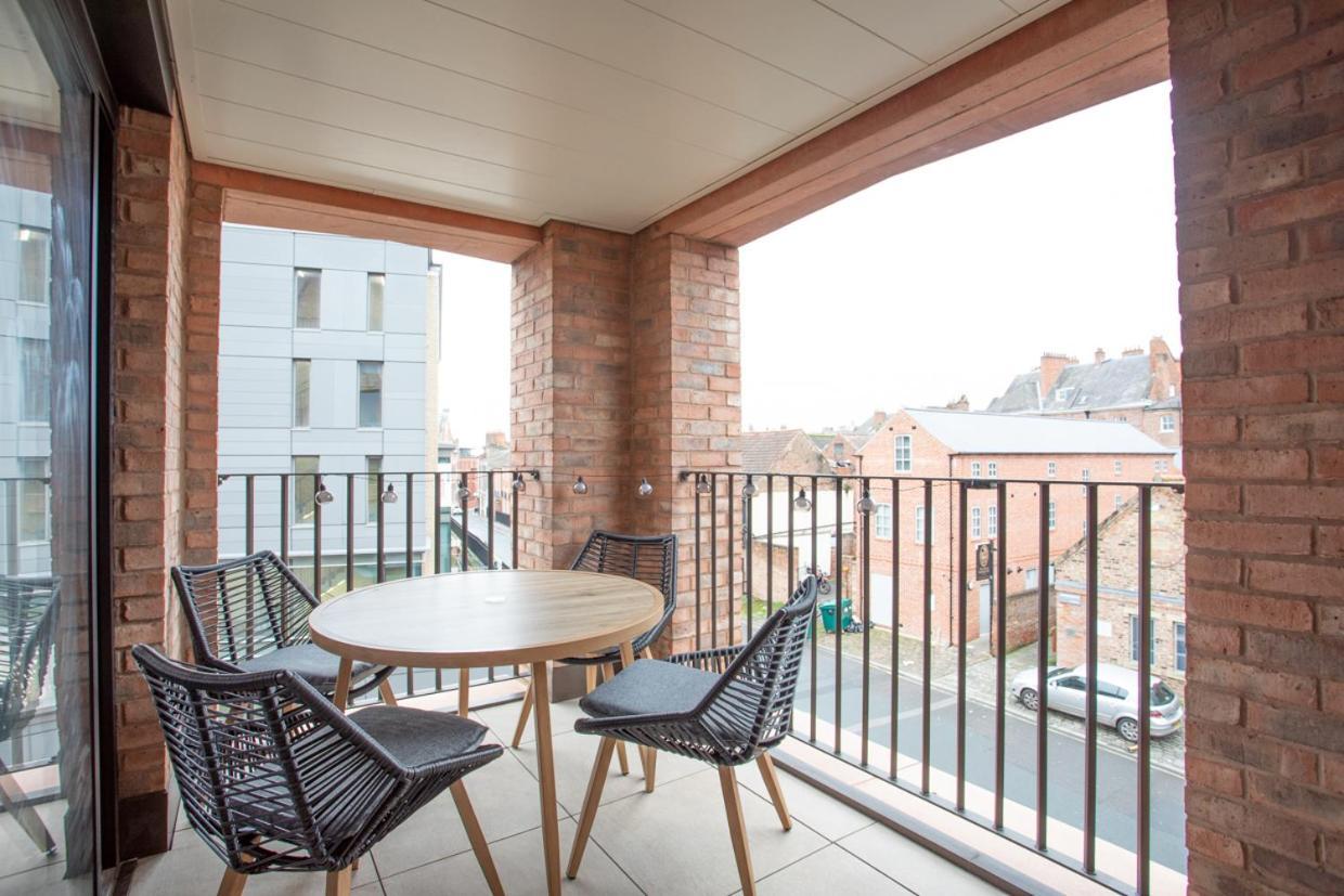 Luxury 2 Bedroom Apartment With Free Parking In The Heart Of York Exteriér fotografie