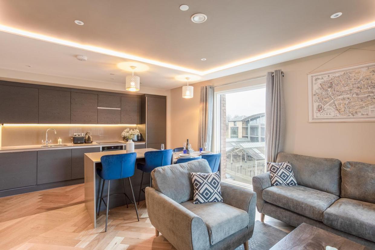 Luxury 2 Bedroom Apartment With Free Parking In The Heart Of York Exteriér fotografie